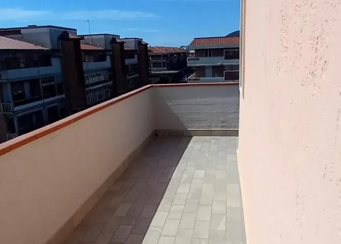 Violet Luni Διαμέρισμα *