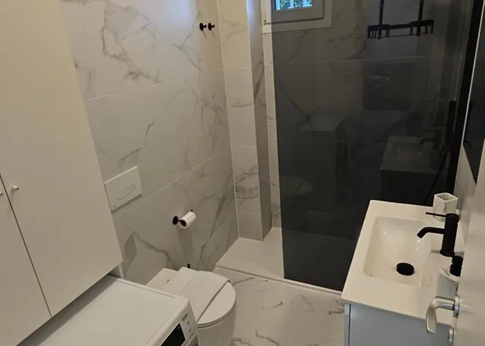 Violet Luni Διαμέρισμα *